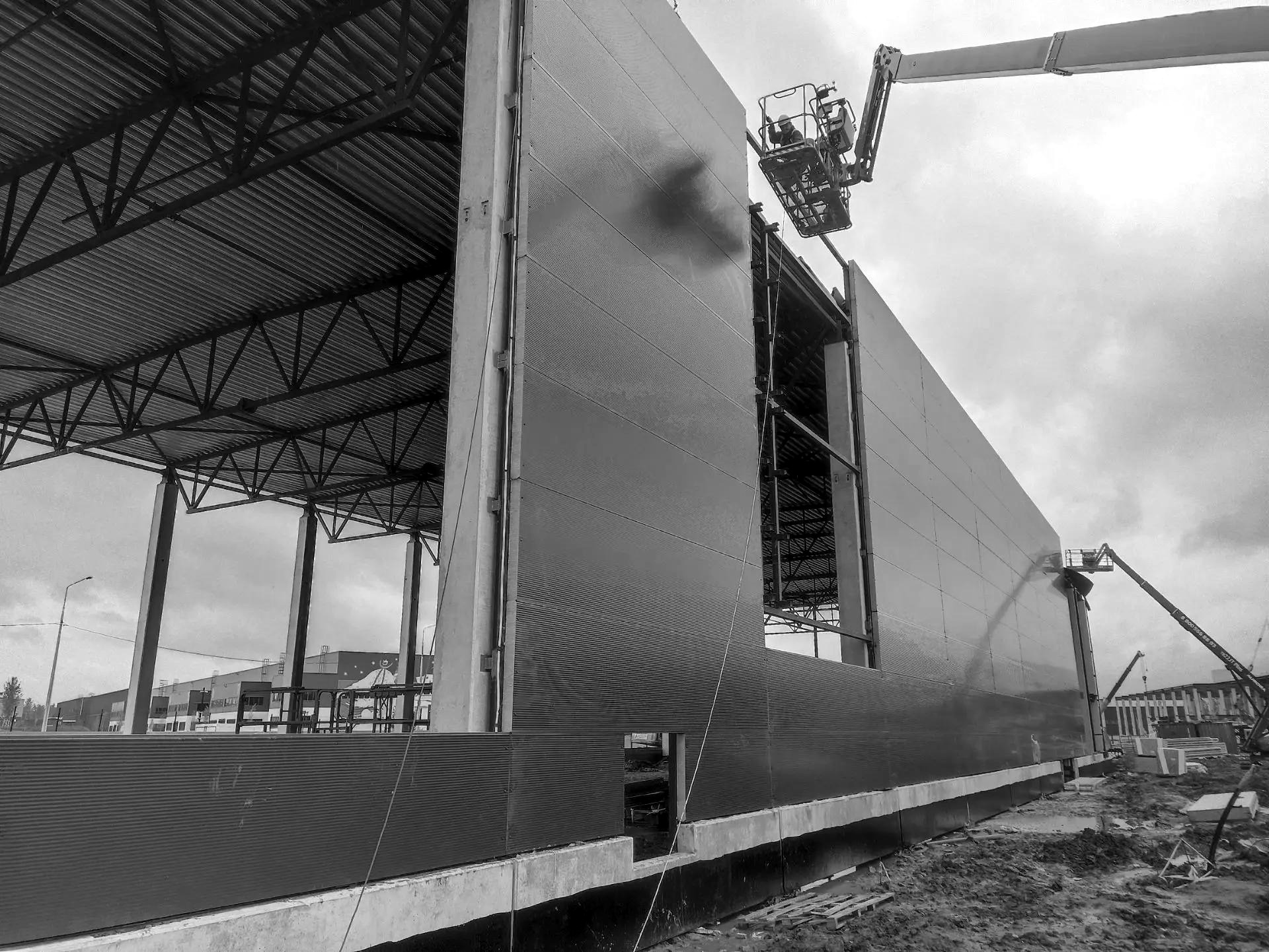 Structural precast concrete frame and crane works